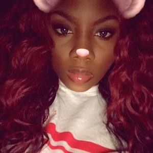 Meet your Posher, Quashara